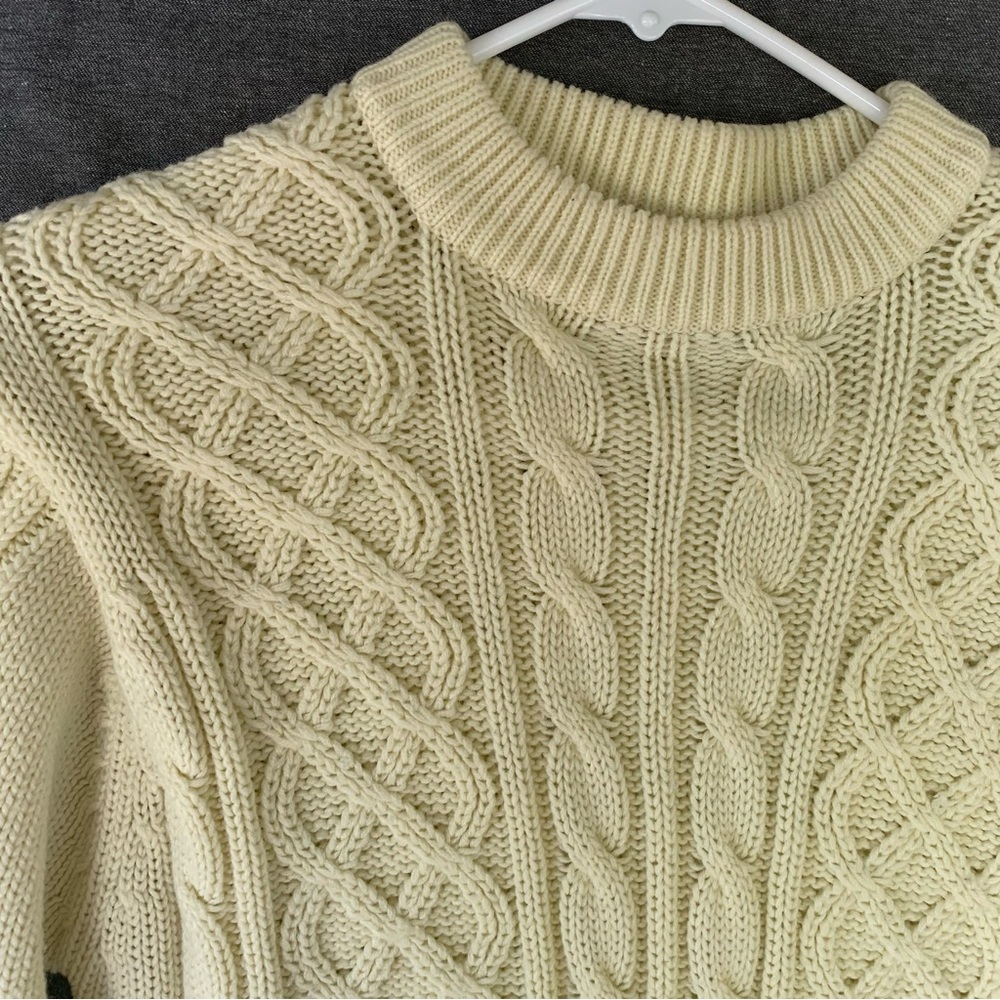 Vintage Cable Knit Crewneck Sweater Adult Medium Cream